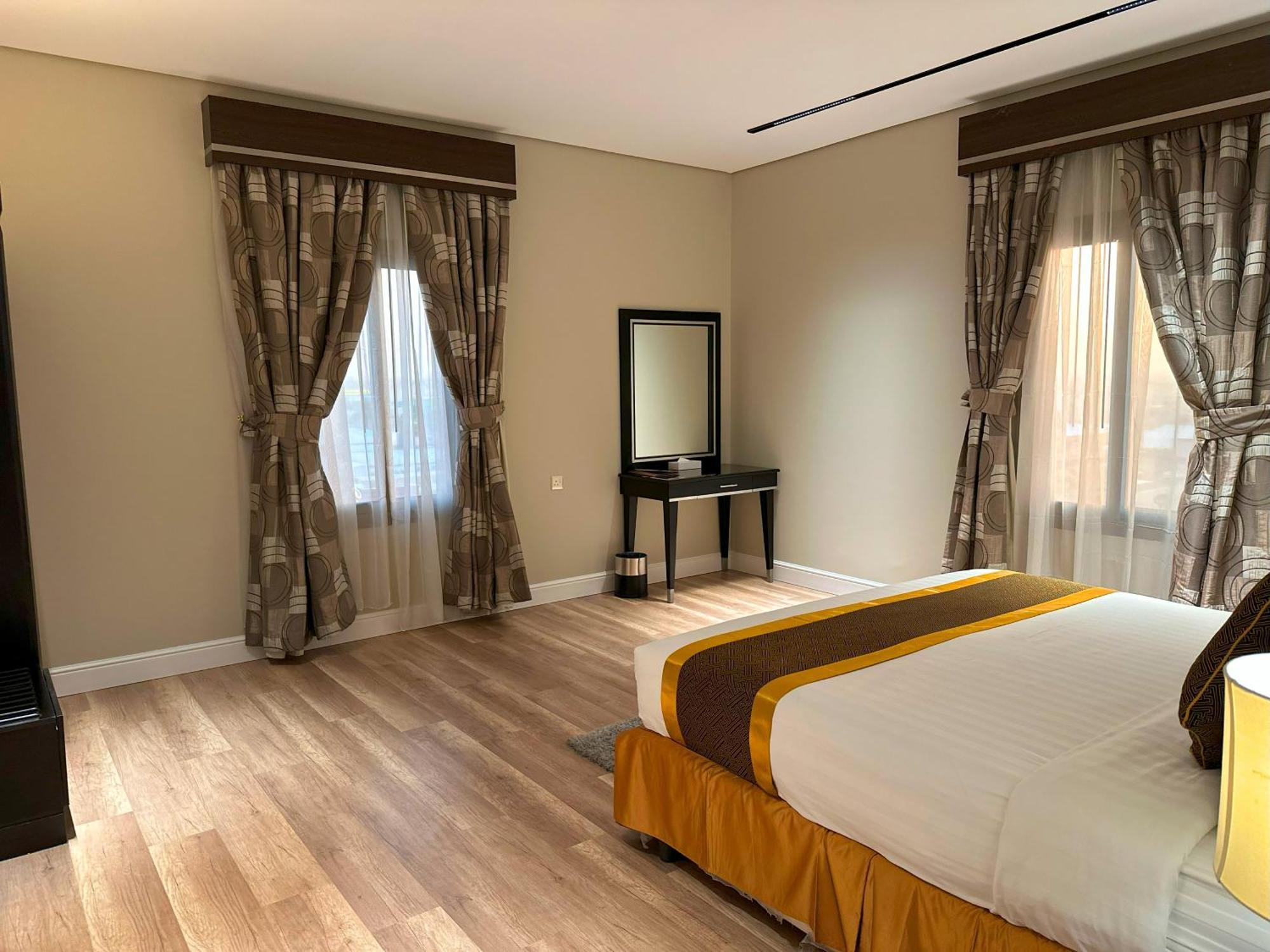 Nelover Hotel Hafar Ḩafar al Bāţin Eksteriør billede