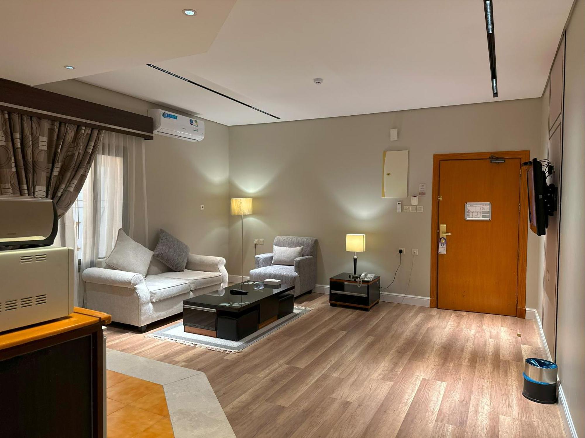 Nelover Hotel Hafar Ḩafar al Bāţin Eksteriør billede